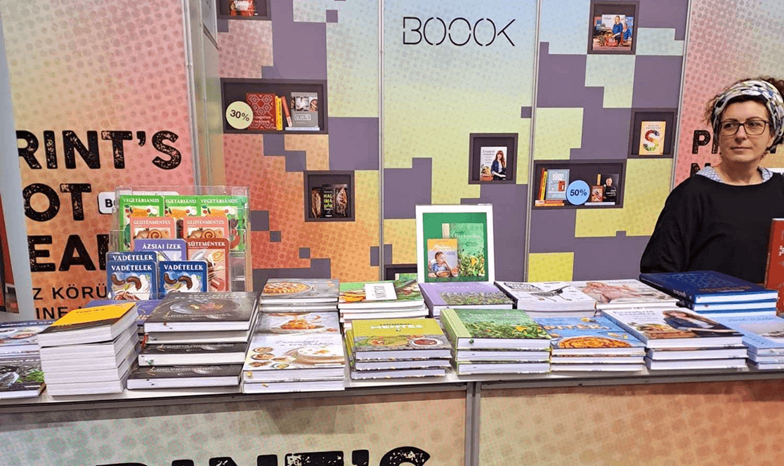 Meet the Authors & Get Your Book Signed at the Stand!